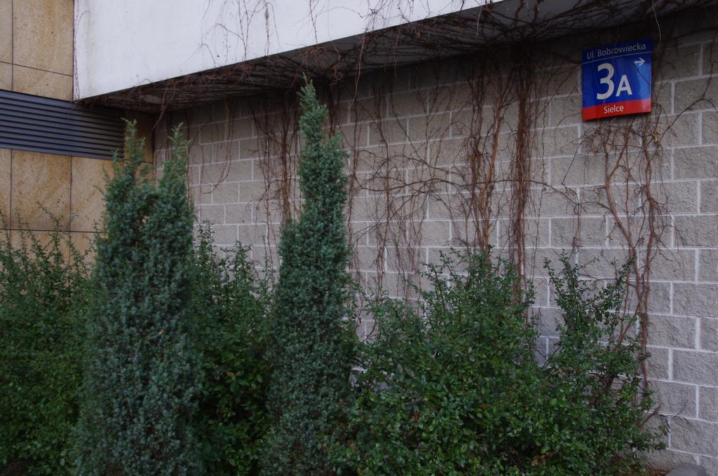 Bobrovia Apartment ワルシャワ エクステリア 写真